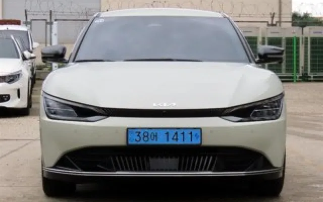 인천인증중고차 EV6 롱레인지 매물 사진 3 - 2022/03 173,369km